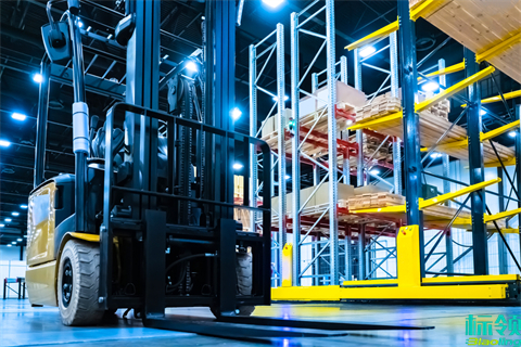 倉儲逆襲記：從數(shù)據(jù)割裂到實時同步，WMS如何為制造企業(yè)擰緊效益“閥門”?